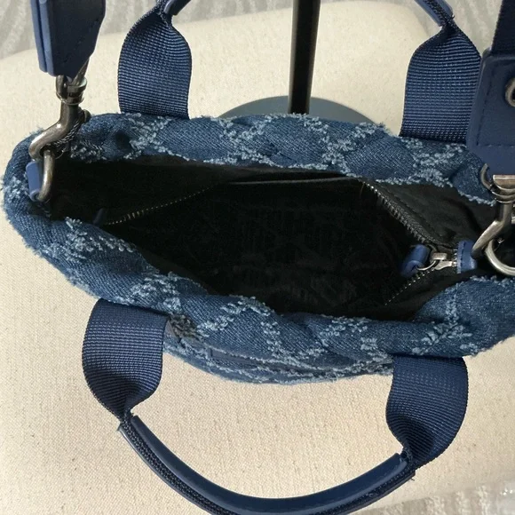 Kurt Geiger Blue Quilted Dennim Crossbody Bag - Picture 6 of 6